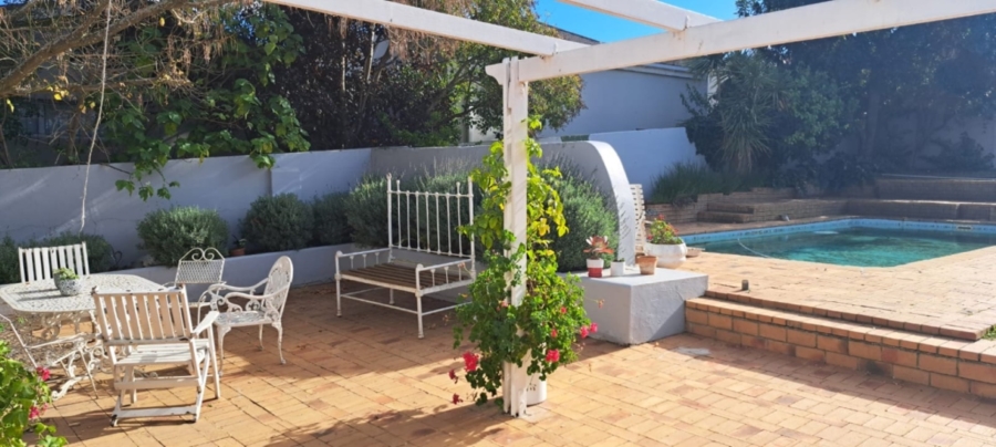 4 Bedroom Property for Sale in Caledon Western Cape